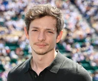 Mike Faist