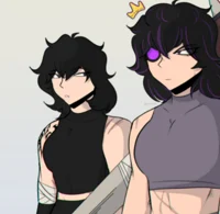 Uzi and Sledge Queen