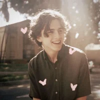 001 - Timothee C