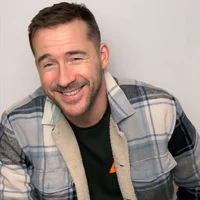 Barry Sloane