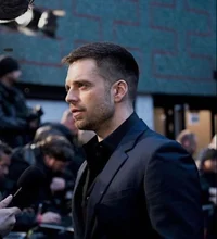 Sebastian Stan 