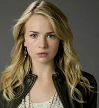 Cassie Blake 