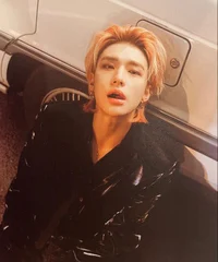 mentor hwang hyunjin