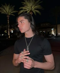 Miguel Mora