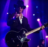 Izzy Stradlin