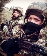 Two Ukraine soldiers