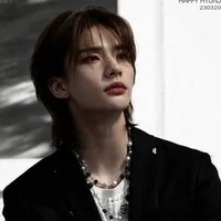 hwang hyunjin