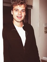 Sebastian Stan 
