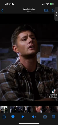 01 - Dean Winchester