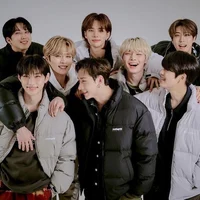 Stray Kids