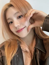 Yeji smal stepsister