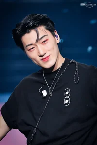 11 - Choi San