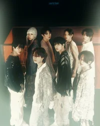 STRAYKIDS