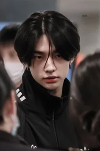 Hwang Hyunjin 