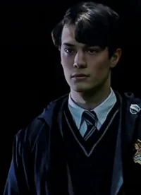 Tom riddle 