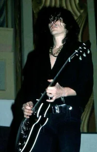 Izzy Stradlin