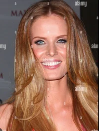 Rebecca Mader  