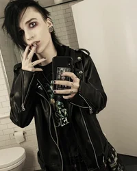 Johnnie Guilbert 
