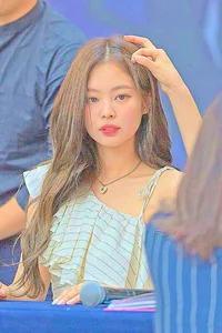 Jennie kim roby