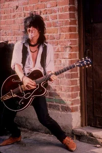Izzy Stradlin