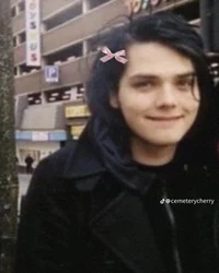 Gerard Way - Astom