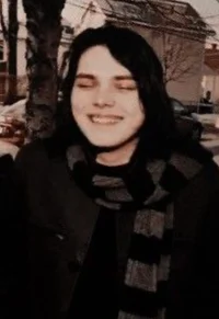 Gerard Way - bl