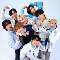 Stray Kids