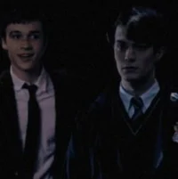 Mattheo n Tom Riddle