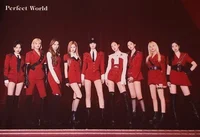 Twice - Teatro