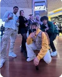 Rizz friend group