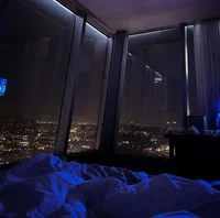Hotel w- siblings