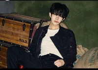 Heeseung-Military bf