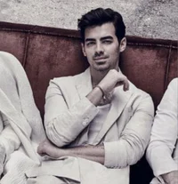 Joe Jonas 