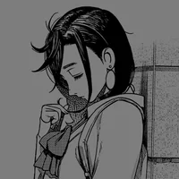 Momo Ayase