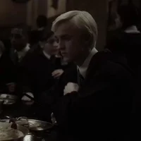 01R - Draco Malfoy