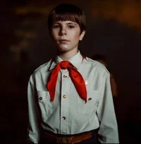 Лёва Хлопов 