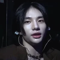 Hwang Hyunjin Friend
