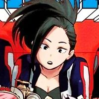 Momo Yaoyorozu 