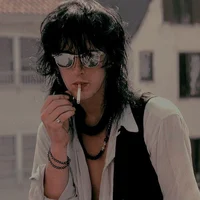 Izzy Stradlin