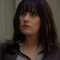 02 - EMILY PRENTISS