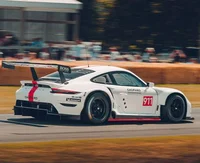 Porsche 911 RSR-19