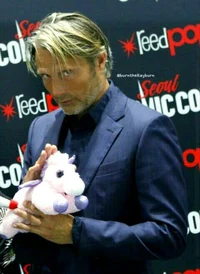 Mads Mikkelsen 