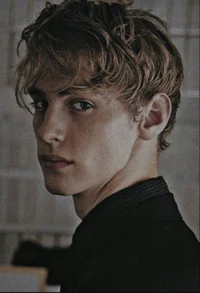 MATT ROBERTS 
