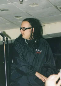 Jonathan Davis 