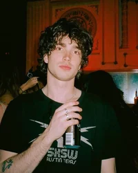 Elijah Hewson 