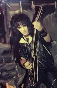 Mick Mars