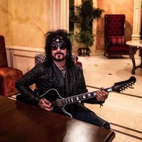 Nikki Sixx