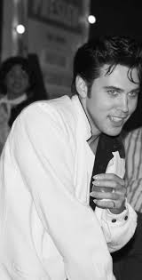 Vampire Austin butle