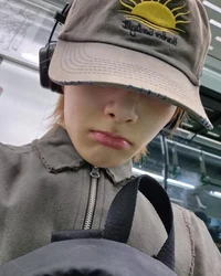 Jeongin 