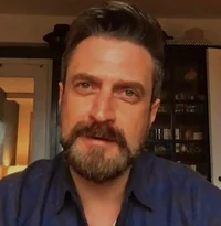 Raúl Esparza